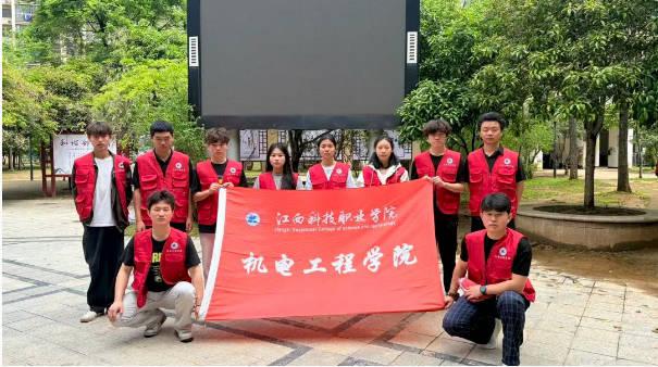 ���ഺ������־Ըͬ�С�