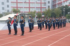 ����ж�֮�飬������������ | ��Ϣ����ѧԺ����������ʽ