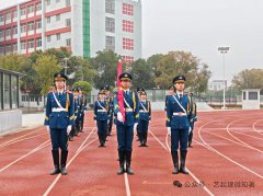 �����׷澫������ʱ�����ˣ��ⳡ������ʽ���÷���֮�������ഺ                                                            