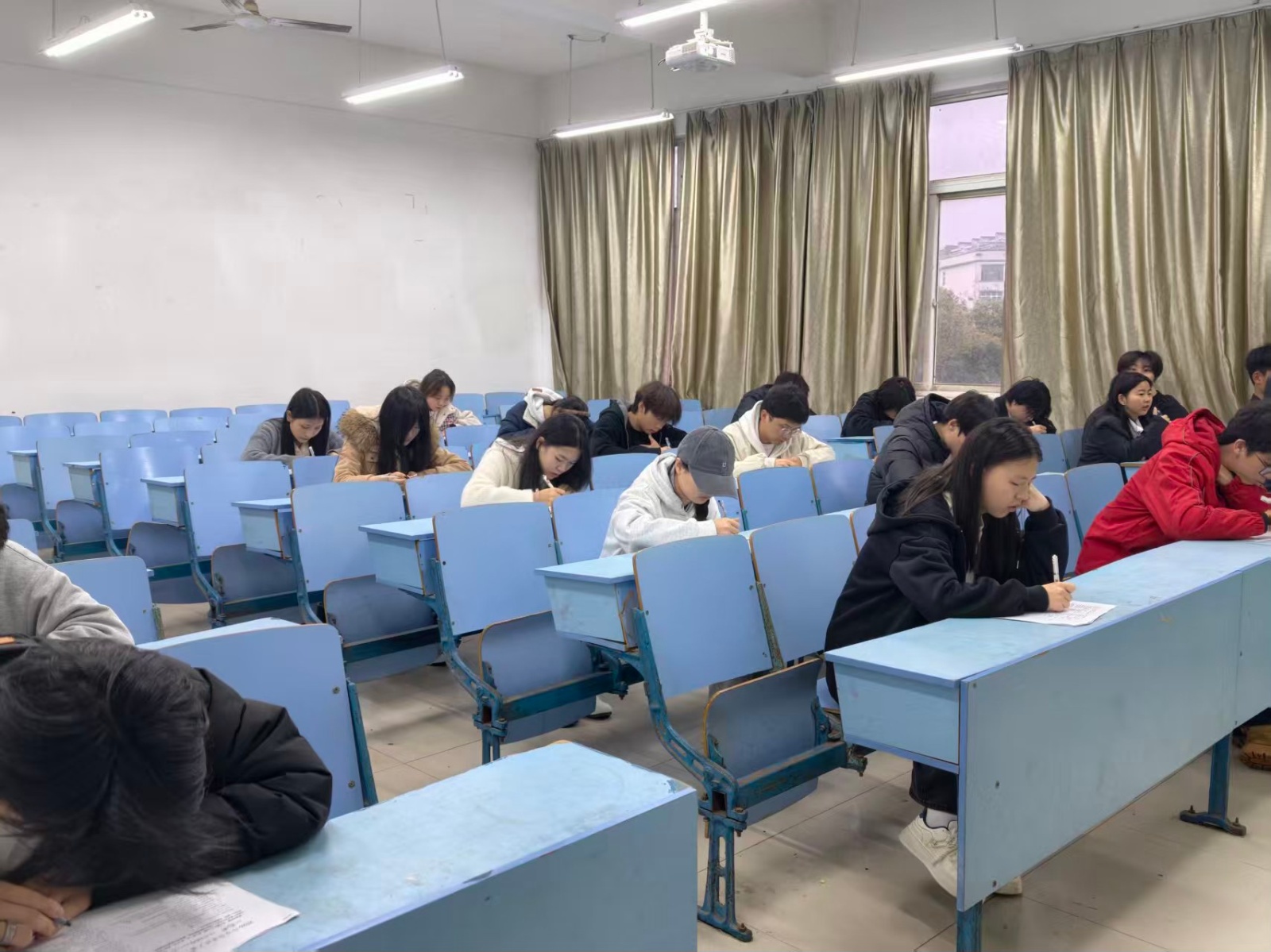 微信图片_20260428165524_2105_13.jpg